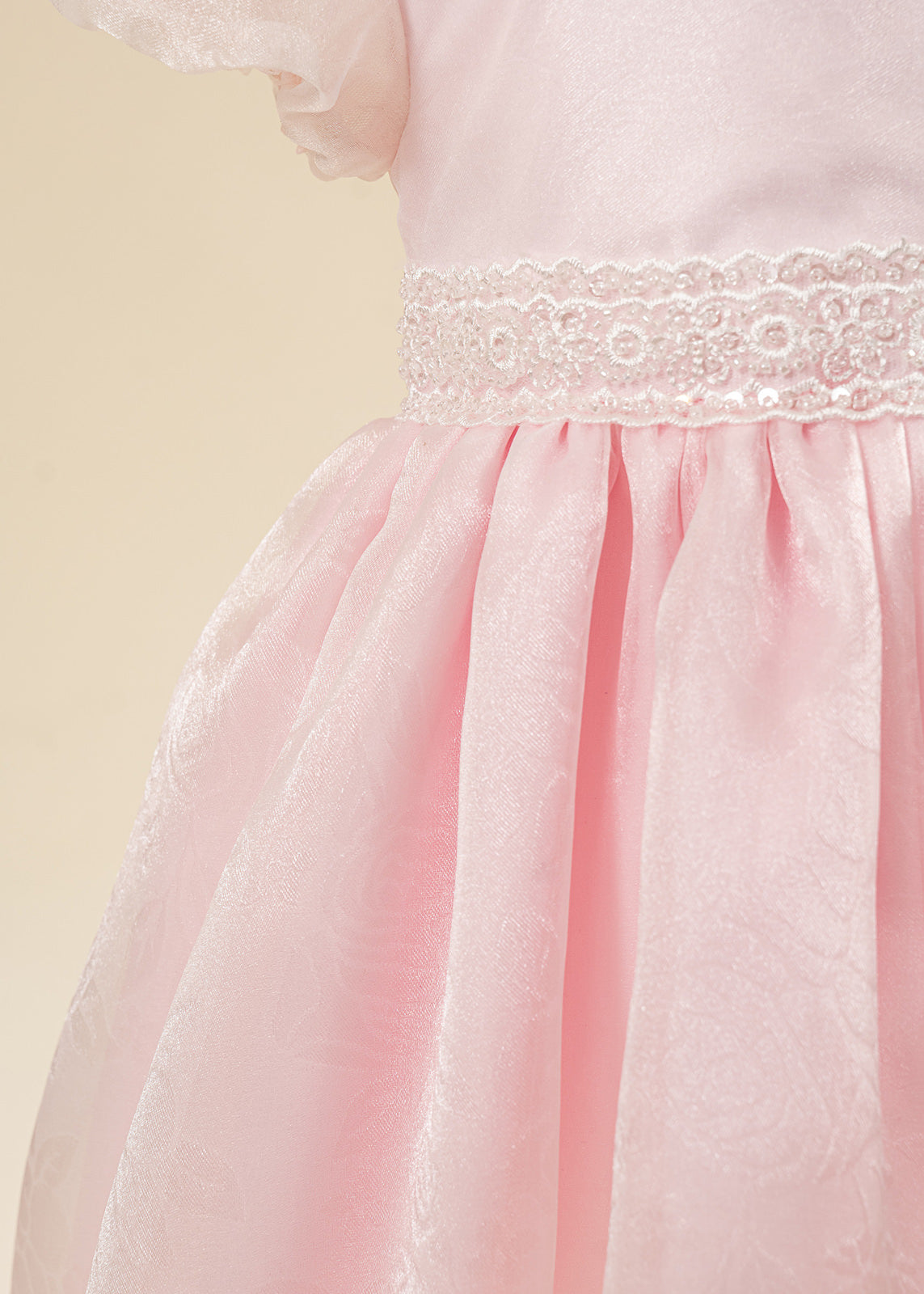 Rochita Roz Cu Trena Smaranda Organza AnneBebe