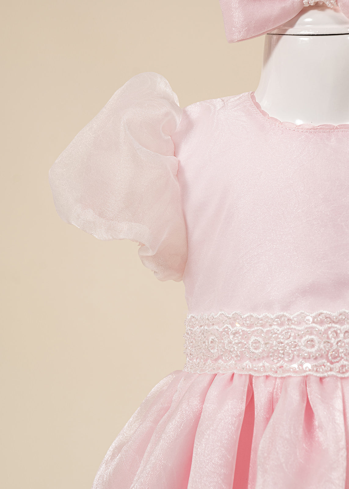 Rochita Roz Cu Trena Smaranda Organza AnneBebe