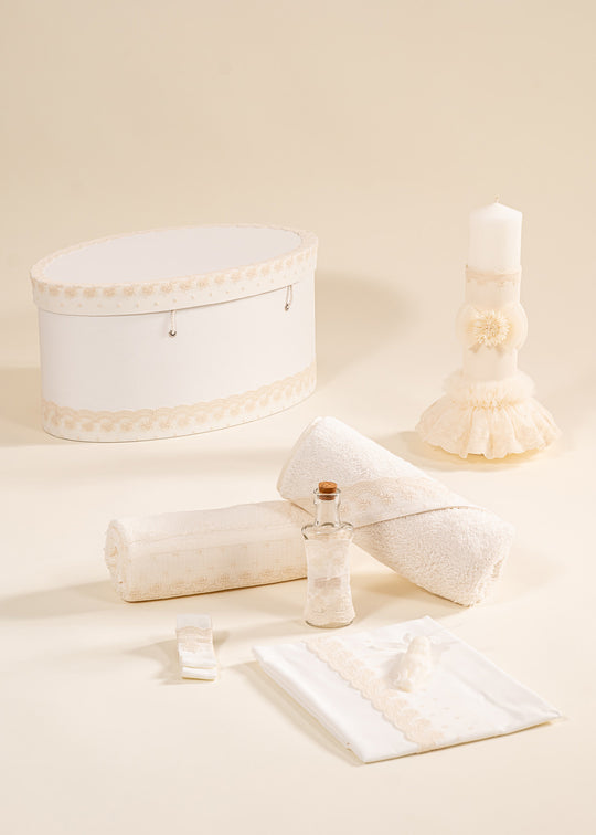 Set Botez Mira 3 Piese, Lumanare, Trusou si Cufar Personalizate AnneBebe