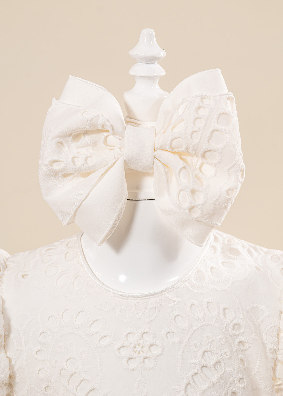 Rochita Malina Crem Broderie AnneBebe