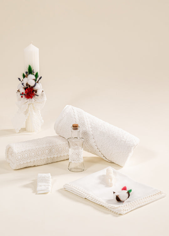 Set Botez 2 Piese Marilena Lumanare si Trusou Personalizate AnneBebe