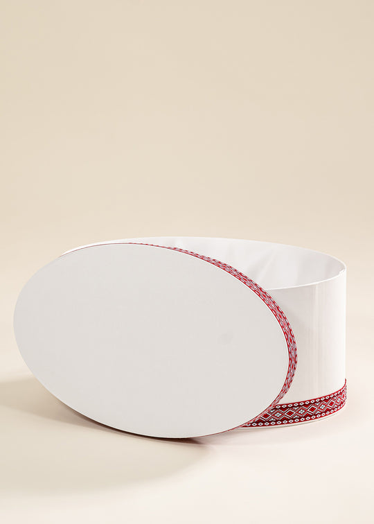 Cufar Ivan Iurie (Ava) Oval Crem Model Traditional