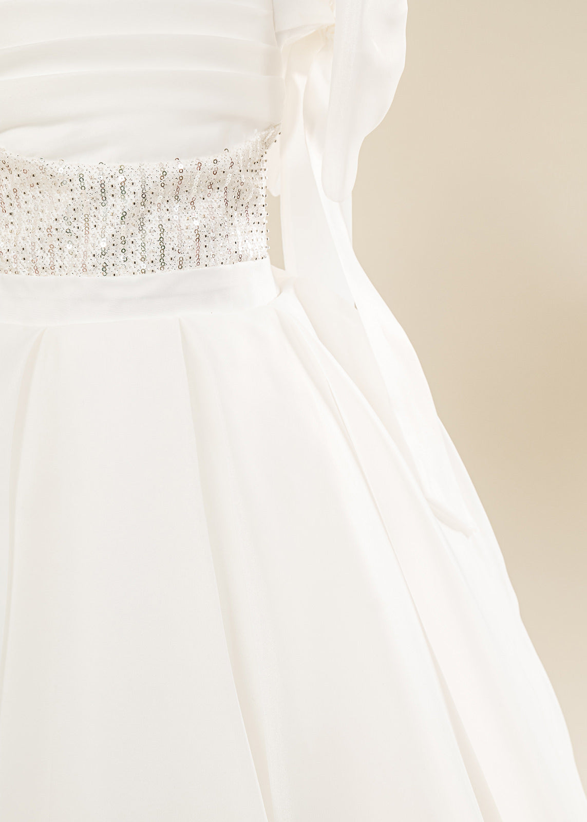 Rochie Eleganta pentru Serbare Lunga din Organza Alba cu Paiete in Talie si Funde la Bretele 3-11 Ani 2259 Kanilla