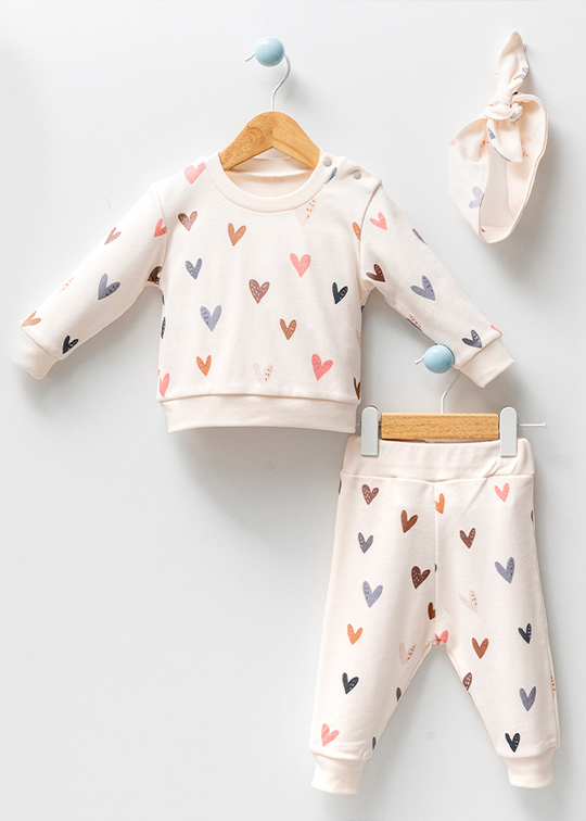 Set 3 Piese Casual Fete Din Bumbac Organic Bluza Si Pantaloni Crem Cu Inimi Si Bentita 7001 Bubbles