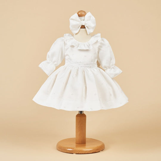 Cream Brocard Dress AnneBebe Flowing Model