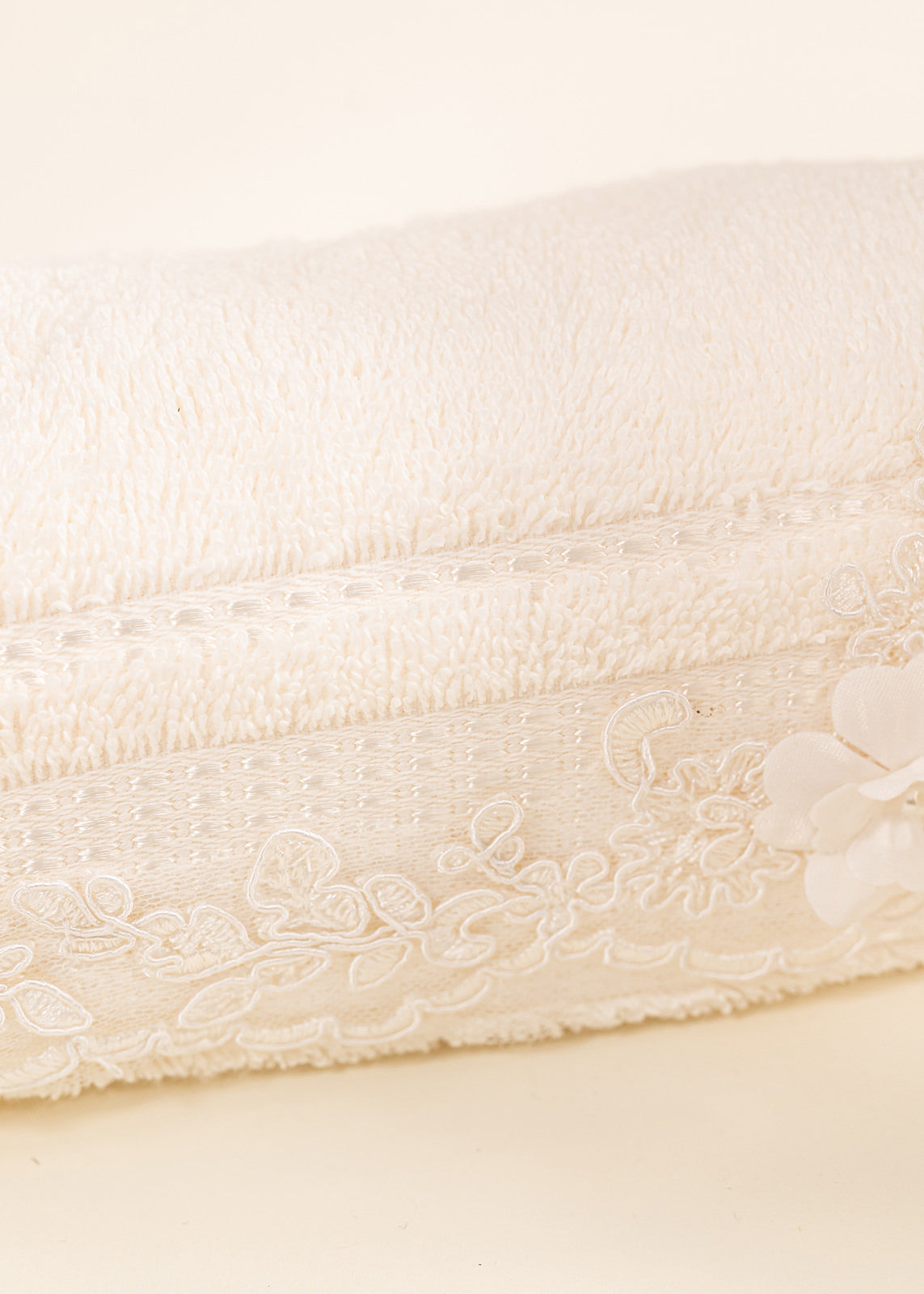 Set Botez Alice 3 Piese, Rochie, Trusou si Lumanare Personalizat Botez AnneBebe