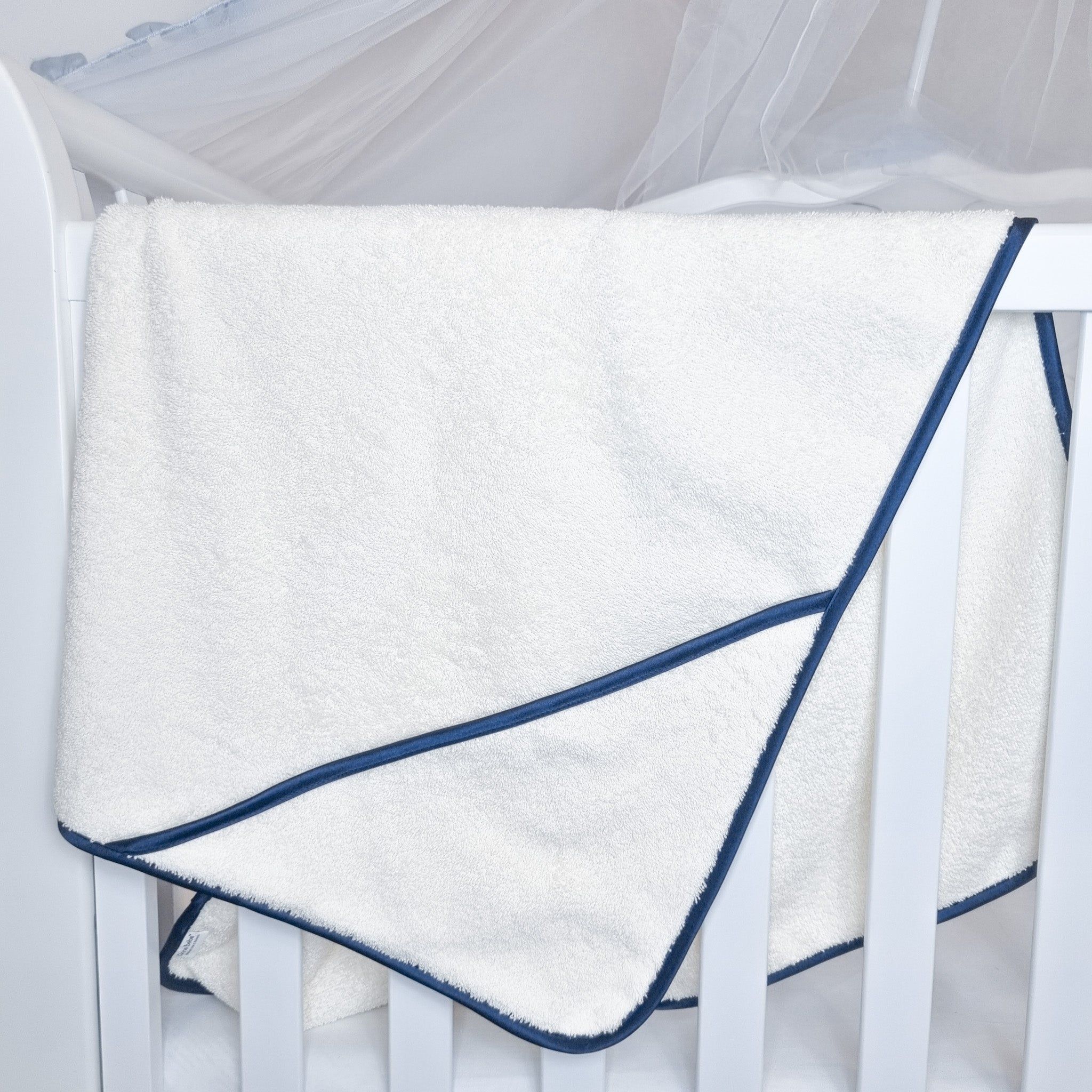 AnneBebe Cream Towel With Hood Navy Blue Insert 75x90 cm 