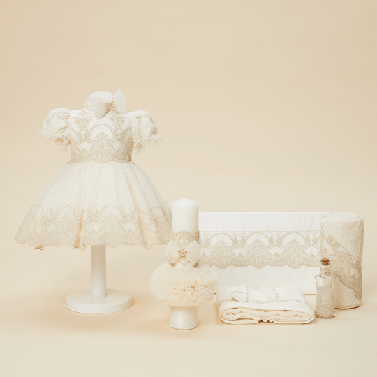 Set Botez Charlotte 3 Piese, Rochita, Trusou si Lumanare Personalizat Botez AnneBebe