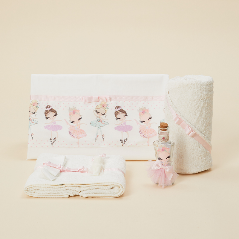 AnneBebe - Set Botez Livia 3 Piese ( Rochita+Lumanare +Trusou ) Personalizat Botez AnneBebe