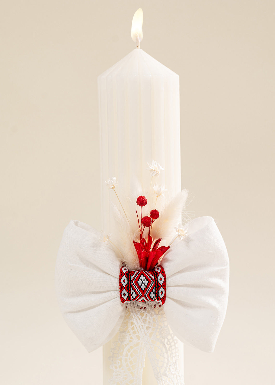 Set Botez Ava 4 Piese, Rochie, Trusou, Lumanare si Cufar Personalizat Botez AnneBebe