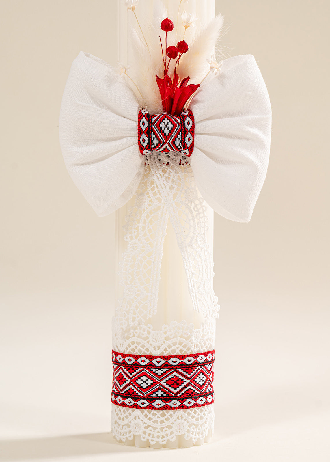 Set Botez Ava 4 Piese, Rochie, Trusou, Lumanare si Cufar Personalizat Botez AnneBebe