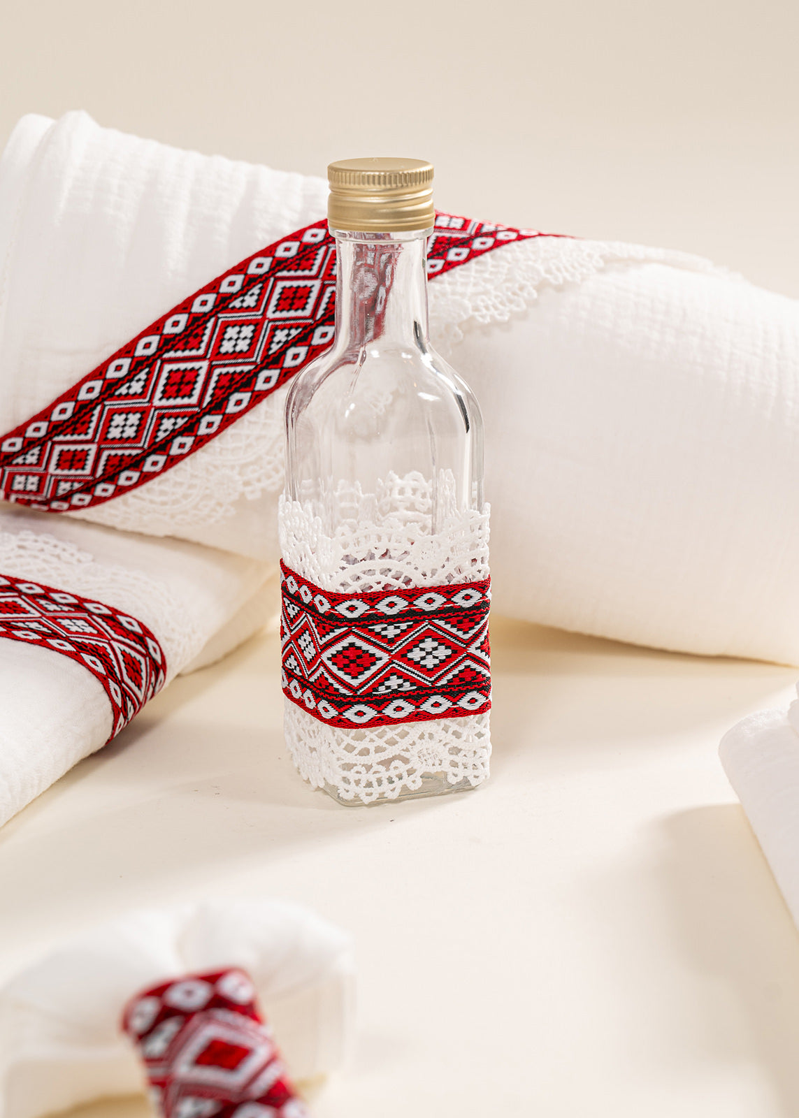 Set Botez Ava 3 Piese, Lumanare, Trusou si Cufar Personalizate AnneBebe