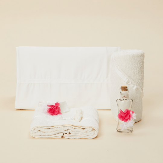 Trusou Anisia Crem Banda Ripsata Ingusta Crem Si Flori Ciclamen Botez Fetite AnneBebe