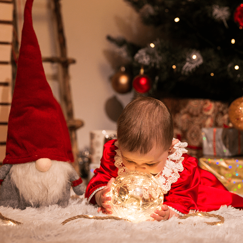 AnneBebe - Rochita Craciunita Rosie Cu Dantela Alba Fetite AnneBebe