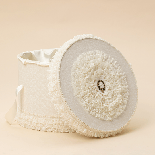 Elegant Chest Cream Cameo &amp; Three Rows Customizable Lace Girls AnneBebe 