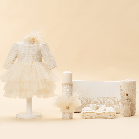 Set Botez Adelina 3 Piese, Rochita, Lumanare si Trusou Personalizat Botez AnneBebe